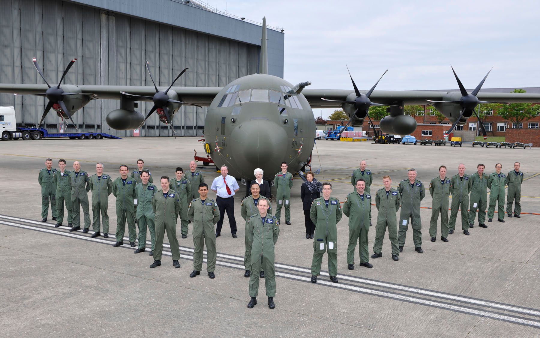 206 Sqn, Officer Commanding, Wg Cdr Simon Seymour-Dale